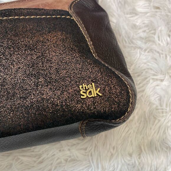 The Sak Women's Bronze Brown Metallic Leather Shoulder Bag - Picture 3 of 13